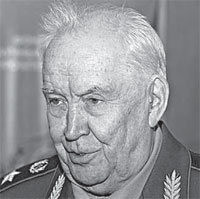 Махмут Гареев
