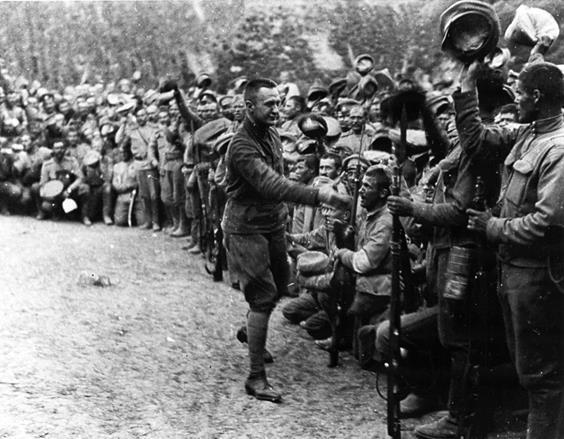 Раскол  высшего  командного состава в 1917  году