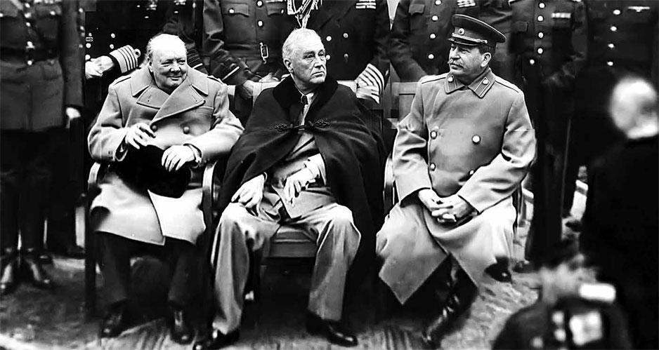 А жандарм-то голый