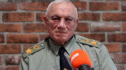 Генерал Анатолий Куликов. Фото: Александр Шпаковский.