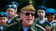 Генерал-полковник Маргелов Виталий Васильевич