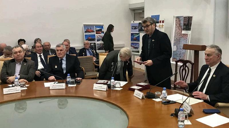 Герои арктического неба