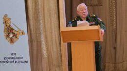 Президент Клуба военачальников РФ генерал армии Куликов Анатолий Сергеевич